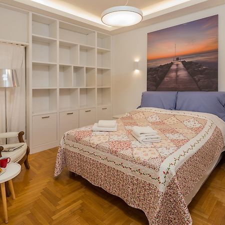 Gemini - Wonderful apartment in Kolonaki Atene Esterno foto